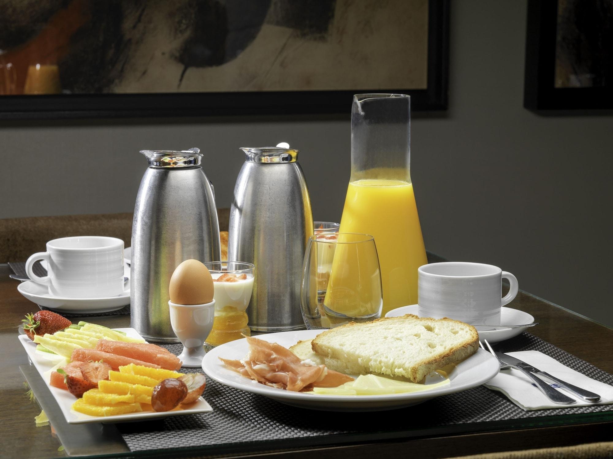 H10 Universitat (Adults Only) Barcelona Luaran gambar