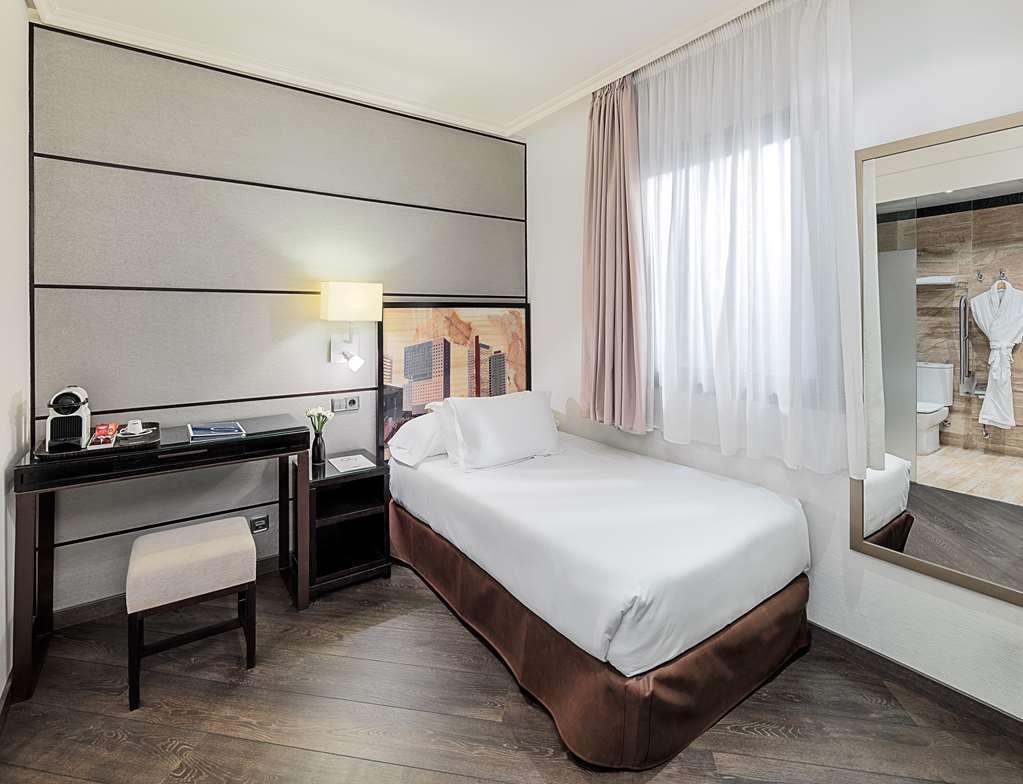 H10 Universitat (Adults Only) Barcelona Luaran gambar