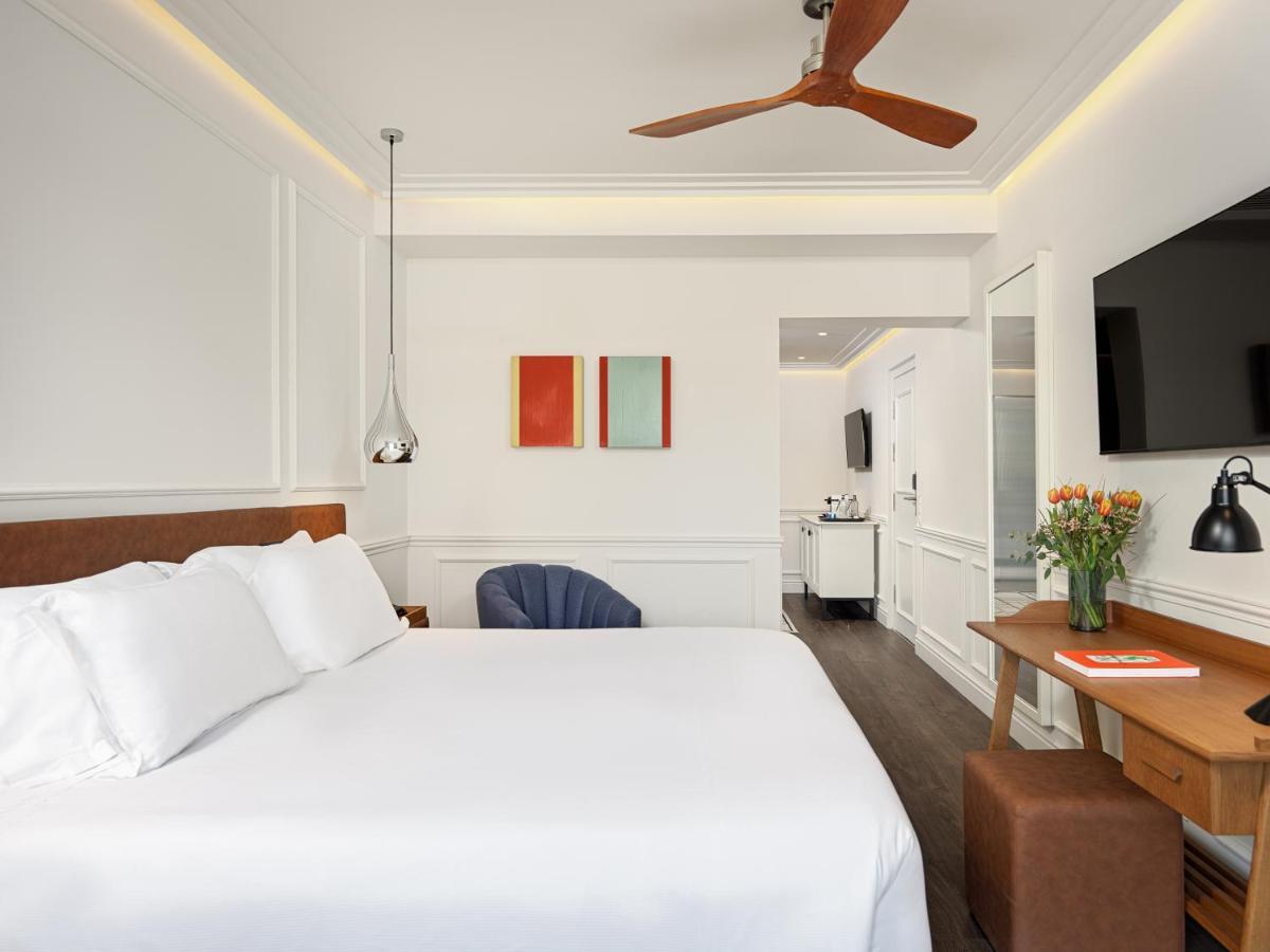 H10 Universitat (Adults Only) Barcelona Luaran gambar