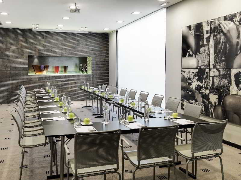 H10 Universitat (Adults Only) Barcelona Luaran gambar