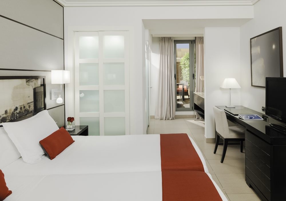 H10 Universitat (Adults Only) Barcelona Luaran gambar
